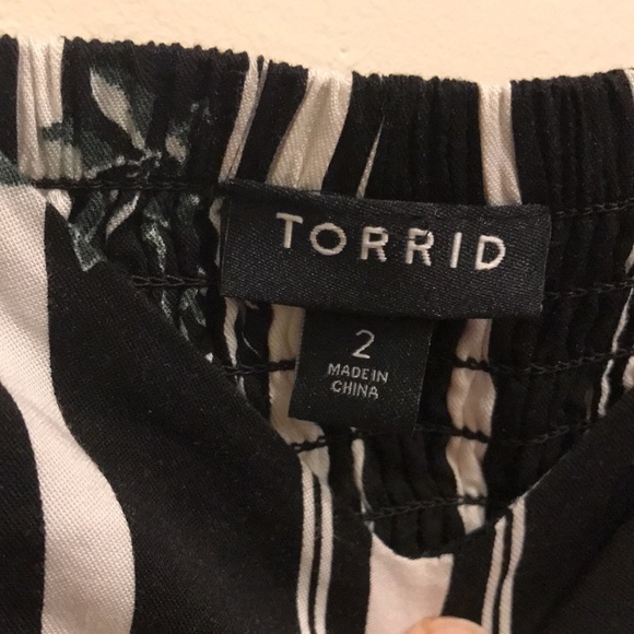 Torrid size 2 jumpsuit - Picture 6 of 7